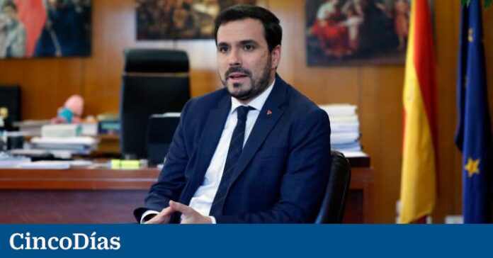 Garzón wants part of the regional betting collection to finance the grassroots sport
